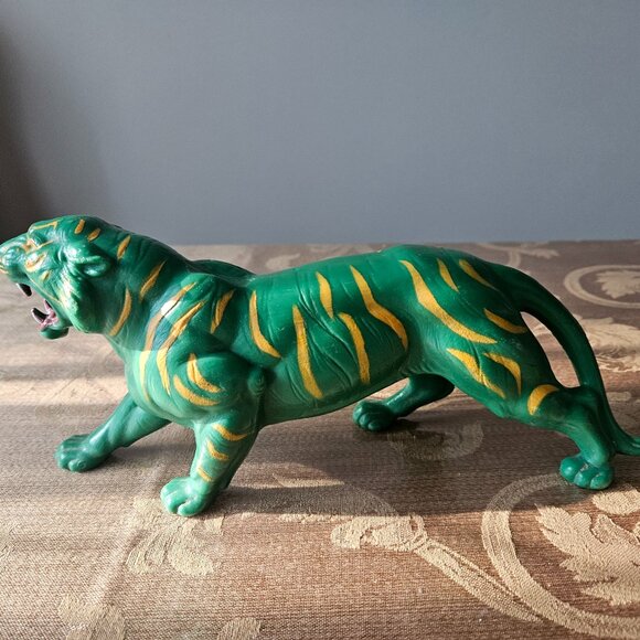 Vintage 1983 Battle Cat Action Figure Masters of the Universe - Picture 3 of 8